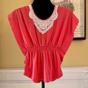 Girl's Top with Lace on front
